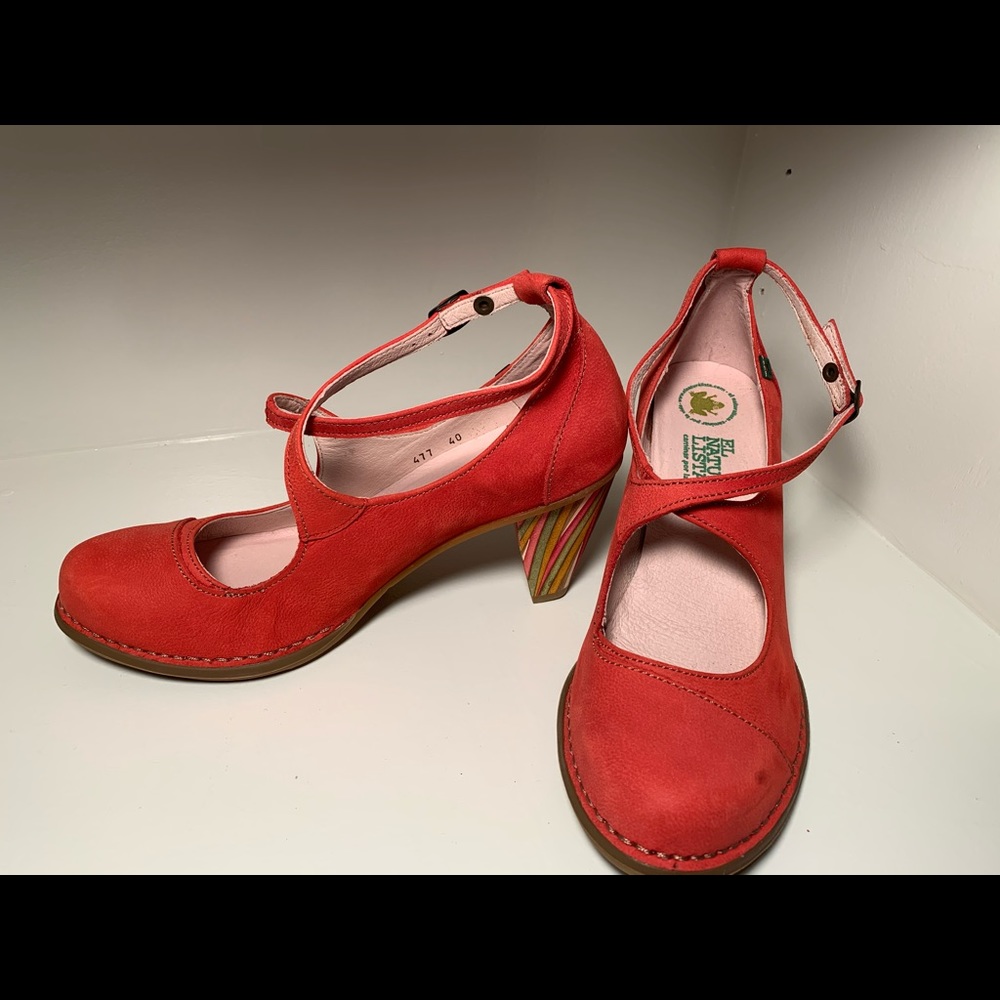 El Naturalista Handmade Heels